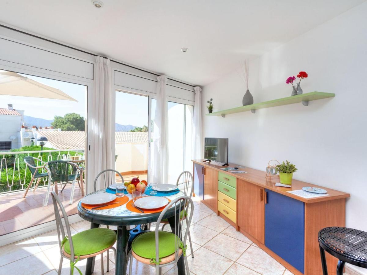 Apartment Palmiers I-3 By Interhome Llança 외부 사진